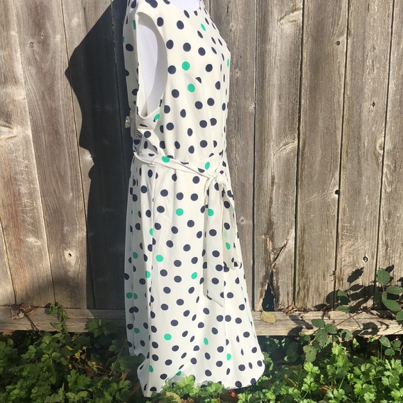 Jessica Howard Midi Sleeveless Flare Polka Dot Dress with belted waist! Size 20W - Picture 6 of 9